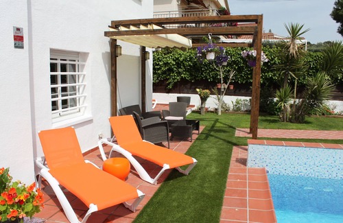 El Vendrell Villa | Villa Habana: Genuine Villa with a private pool and an outstanding garden