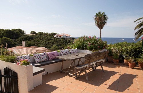 Binibeca House | Villa Hibiscus - sea view, private pool, close to beach & restaurants, AC & wifi