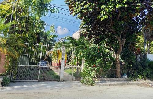 Alfredo V. Bonfil Apartment | Villa Igor