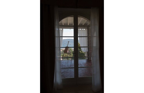 Baveno Villa | Villa in Baveno with 5 bedrooms sleeps 10