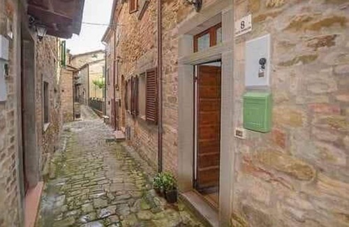 Bivio Lugnano Villa | Villa in Città Di Castello with 2 bedrooms sleeps 4