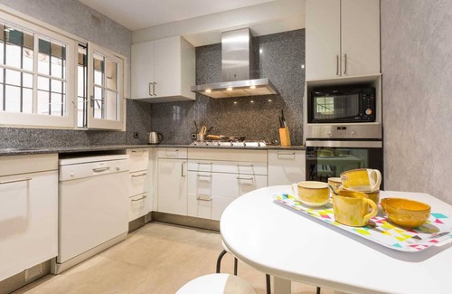 Llafranc Villa | Villa in Llafranc with Sea Views & Pool