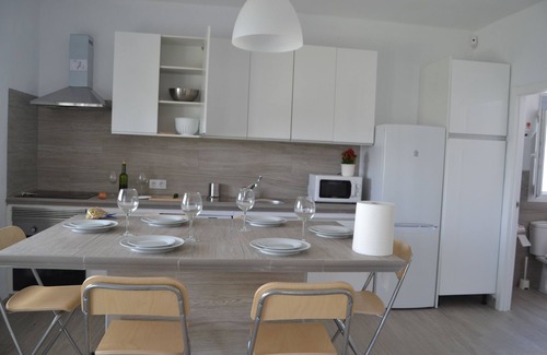 Los Canos de Meca Ski Chalet | Villa in Los Caños de Meca of 600m2 plot next to the field and the beach.