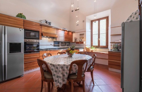 Chiusi Villa | Villa in Montepulciano with 6 bedrooms sleeps 14