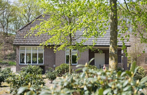 Uden Villa | Villa in Netherlands with Sauna & Comfort