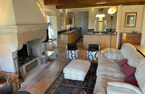 Palaia Villa | Villa in Palaia with stunning views and unique setting, 3 bedrooms (sleep 6)