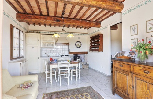 Gambassi Terme Villa | Villa in Pillo with 5 bedrooms sleeps 10