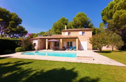 Eguilles Villa | Villa in Provence