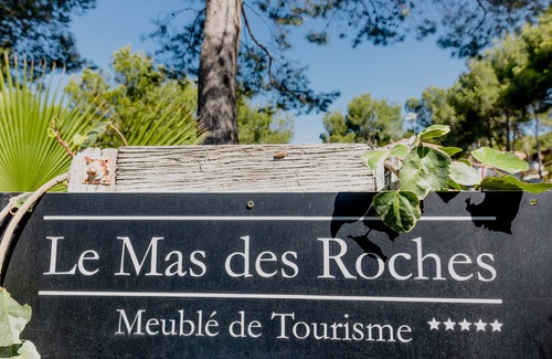 Velaux Villa | Villa in Provence: Hollyday, Week End with friends, meetings: close to Marseille