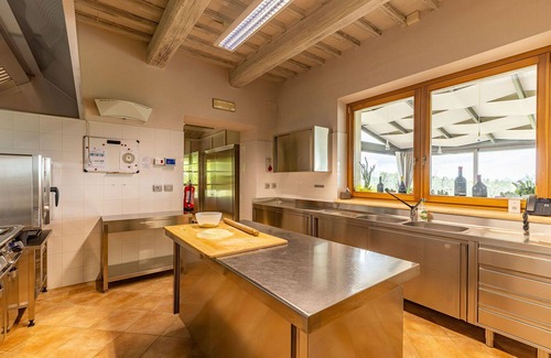 Sarteano Villa | Villa in Sarteano with 13 bedrooms sleeps 26