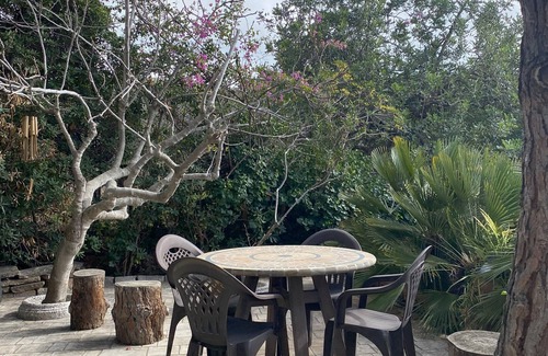 Quint Mar Ski Chalet | Villa in Sitges with private pool. Ideal for families.