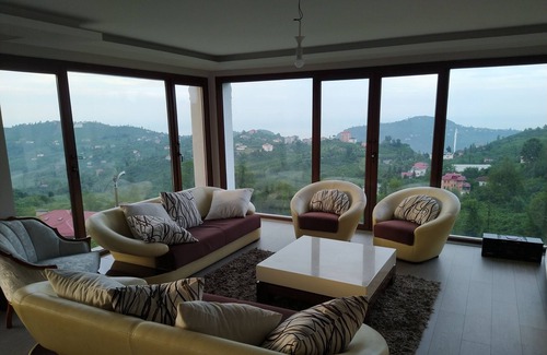 Yomra Villa | Villa Irem & zeynep for rent