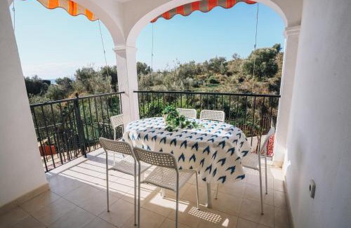 Benajarafe House | Villa Julia, ¡Beach, pool, sun and rest!