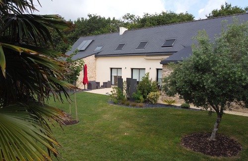 Fouesnant Villa | Villa Kerbader 2-4 Personnes Avec spa