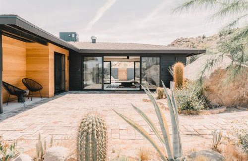 Joshua Tree House | Villa Kuro by Fieldtrip Serene Minimalist Escape