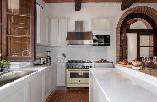 Santarello Villa | Villa la Monarca 16, Emma Villas