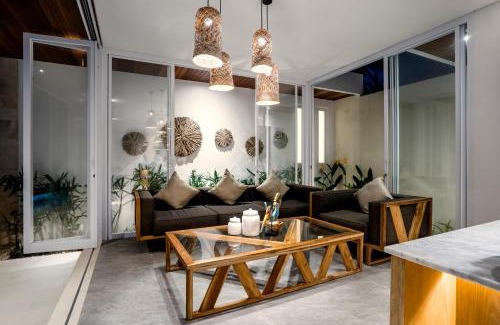 Peliatan Villa | Villa Laguna by BaliSuperHost