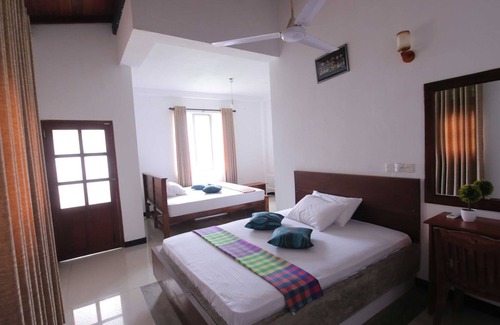 Rathgama Villa | Villa Lake Weave , Nakanda, Hikkaduwa, S