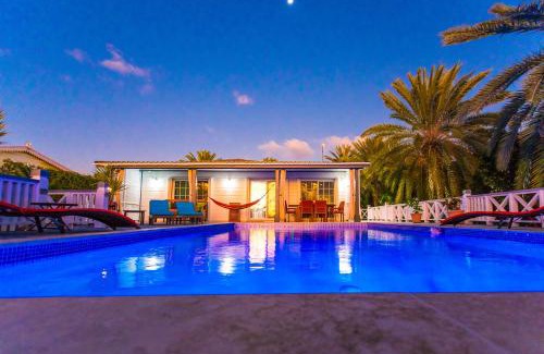 Jolly Harbour Villa | Villa Lazy Daze