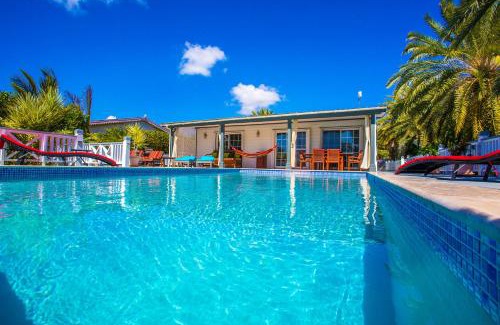 Jolly Harbour Villa | Villa Lazy Daze