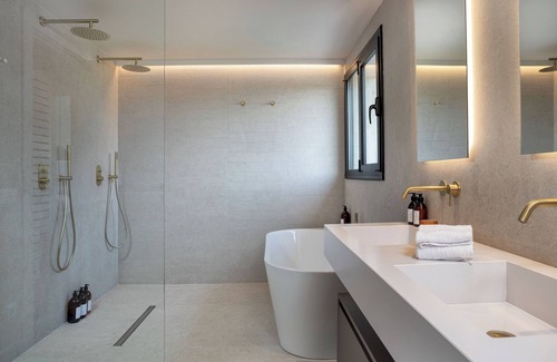 Santa Cristina de Aro Ski Chalet | Villa Le Grá - Beautiful property in Costa Brava