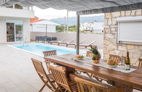 Novigrad Villa | Villa Lele - Pool, Sea & Mountain View