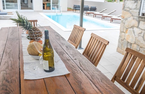 Novigrad Villa | Villa Lele - Pool, Sea & Mountain View