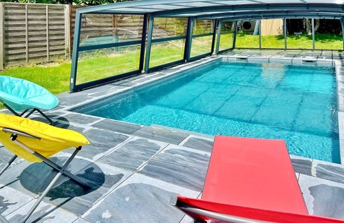 La Foret-Fouesnant Villa | Villa Leonic - Swimming pool and Jacuzzi