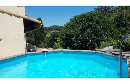 Martigues Villa | Villa Les Roches Blanches - Gite 1 "Le Ptit du Sud"
