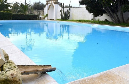 Tuglie House | Villa Lippia A: A characteristic and welcoming villa in the characteristic style of the Apulian countryside, with Free WI-FI.