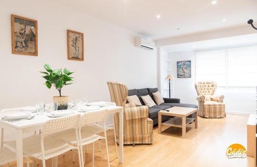 Cadiz Apartment | Villa Lola by Cadiz Time