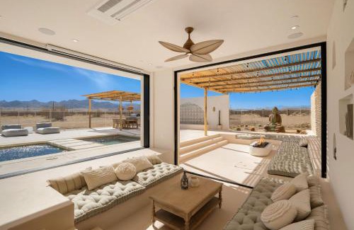 Joshua Tree House | Villa Luna Ibiza villa w pool rooftop deck