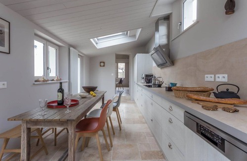 La Couarde-sur-Mer Villa | Villa Luxueuse 4 Chambres Proche Plage/Luxurious Villa 4BR Near Beach