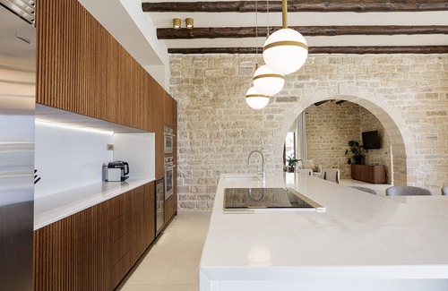 Atsipópoulon Villa | Villa Lygia - Beachside Luxury Redefined: by etouri