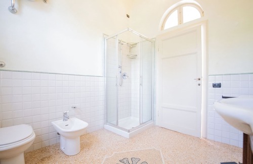 Molina di Quosa-Rigoli Villa | Villa Meri - Five Bedroom Villa, Sleeps 12