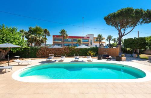 Tuglie House | Villa Madi by BarbarHouse