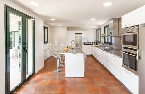 Passeig Maritim House | Villa Mahe by Utopia Villas