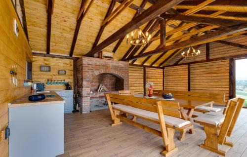 Daruvar Villa | Villa Mali Sokol by Villas Guide