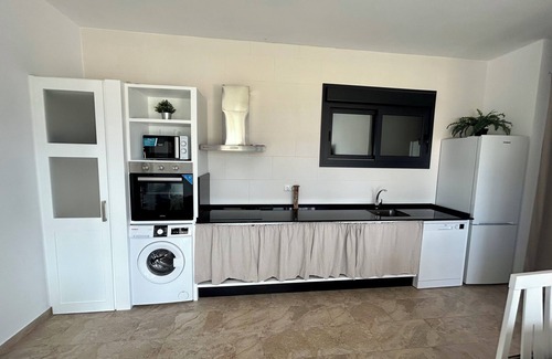 Conil de la Frontera Cottage | Villa Manoli Namaste, 6 minutes drive to the beach and downtown