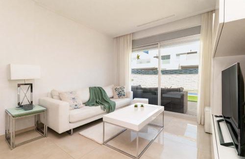 Quesada Villa | Villa Marabu Lagoon