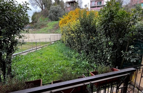 Guidonia Montecelio House | Villa marco simone family apartment with garden