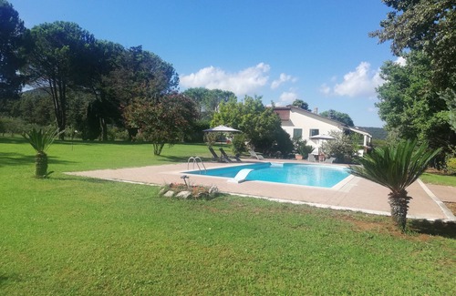 Pietramelara Villa | Villa Marila relax and swimming pool in the countryside