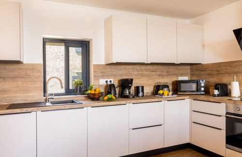 Meria Villa | Villa Marine de Meria, completely renovated, 10 meters from the beach