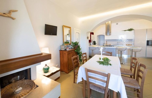 Marina del Cantone Villa | Villa Marinella close to the sea with private pool