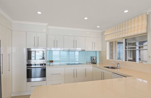 Port Stephens Council Villa | Villa Maris- Beachfront Bliss in Soldiers Point
