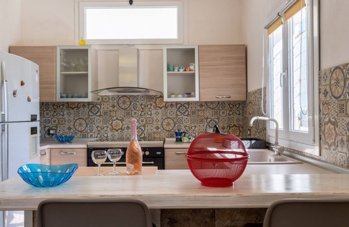 Mazara del Vallo Villa | Villa Mazara near the sea with garden and air conditioning