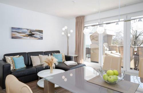 Pelzerhaken Apartment | Villa Meeresrauschen Carpe Diem mit großzügiger Terrasse und extragroßem Strandkorb