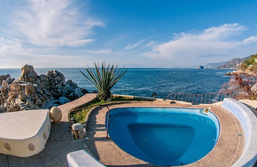 Boca de Tomatlan Villa | VILLA MIA, (DIRECT CONTACT) 15 BDR OCEANFRONT