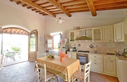 Gaiole in Chianti Apartment | Villa Mimosa , San Regolo in Brolio, Gaiole in Chianti, Siena and Chianti