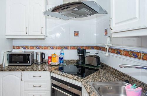 Playa Blanca Villa | Villa Mimosa - Luxury Villa, 3 Bed, Sea Views, Pool & Jacuzzi, Close to Town